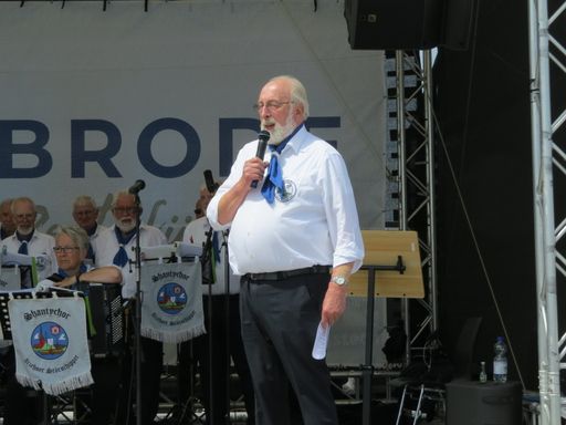 Heinz Köhnke moderiert