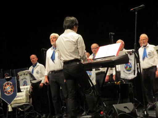 Shantychor Itzehoer Störschipper e. V.
Leitung: Masanori Hosaka